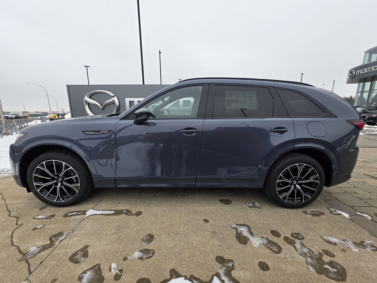Mazda CX-70 2025