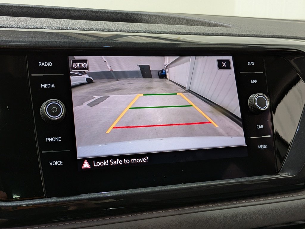 2022 Volkswagen Taos Highline 4MOTION White Val-David - photo #23