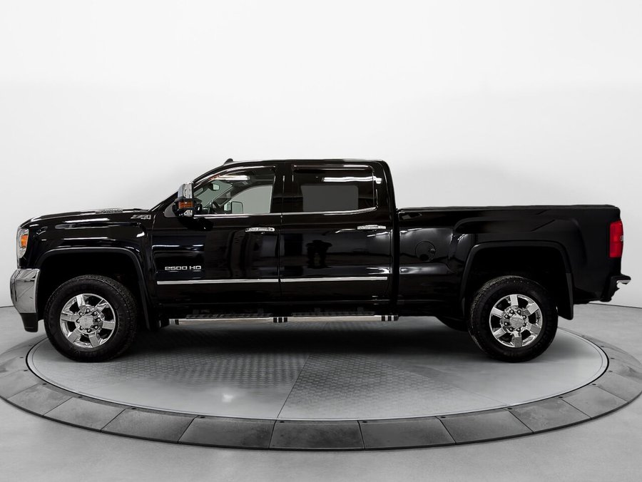 GMC Sierra 2500 SLT Duramax 6.6l Diesel Cuir Toit Ouvrant À Voir!! 2018 Noir