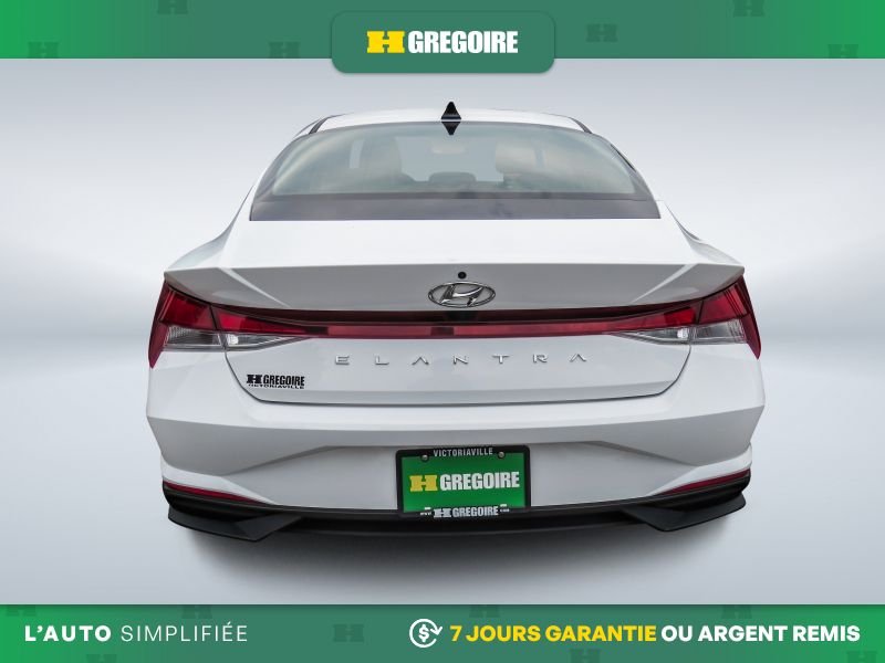 Hyundai Elantra 2023 Blanc Laval - photo #7
