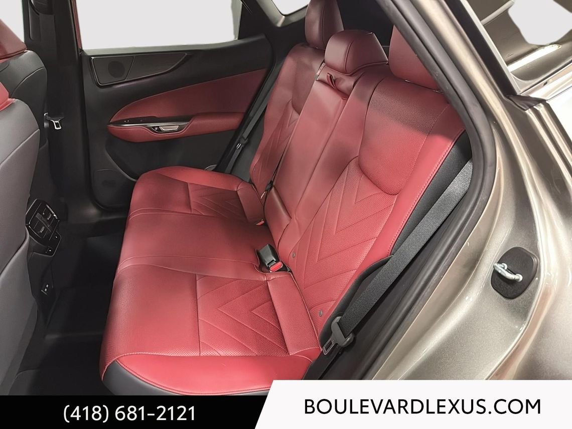 Lexus NX 19487A 2022 Argent Québec - photo #56