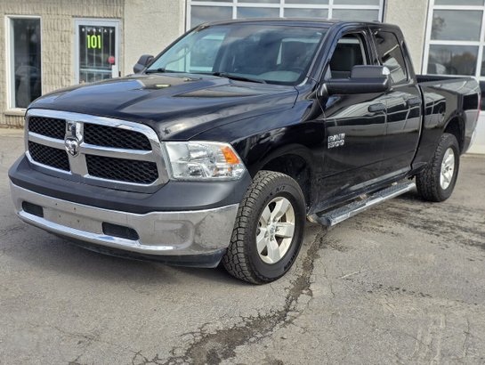 2014 Ram 1500 2014 Black