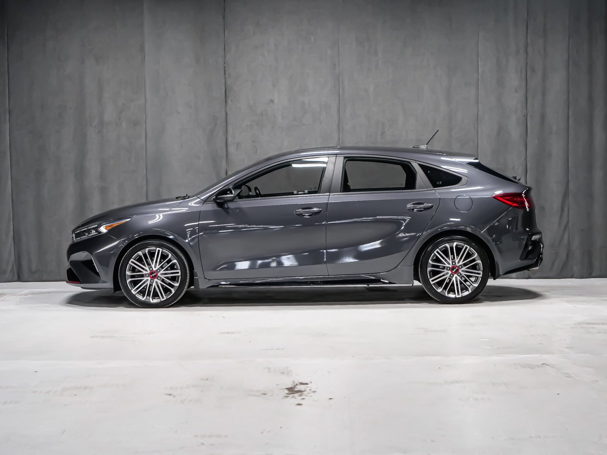 Kia Forte5 GT 2023 Montréal - photo #2