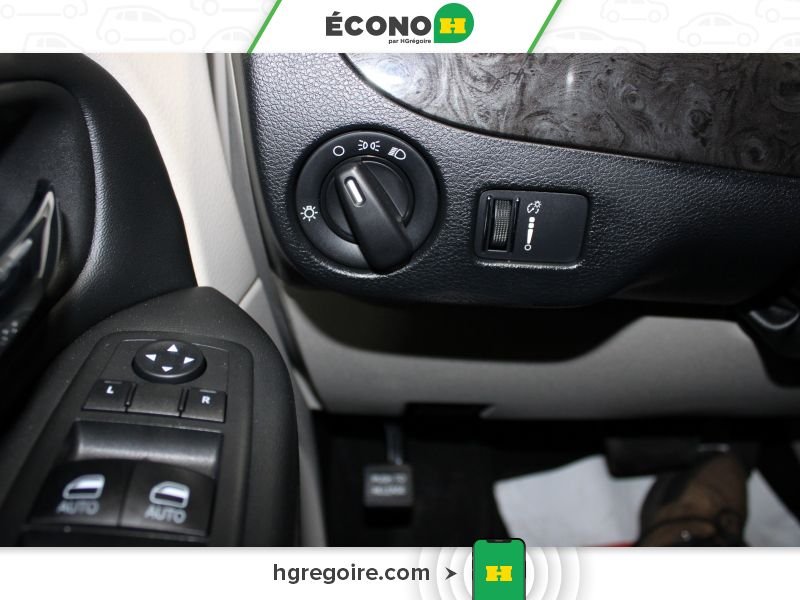 Dodge GR Caravan R3678 | CANADA VALUE PACKAGE MAGS VITRES TEINTÉES 2018 Argent Laval - photo #18