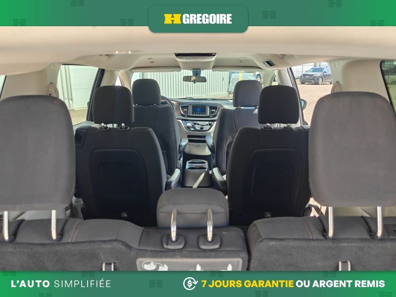 Chrysler Pacifica 2019 Gris Laval - photo #22