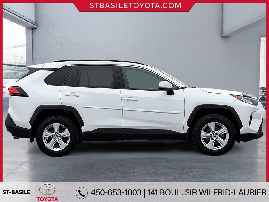 2021 TOYOTA RAV4 2021 White