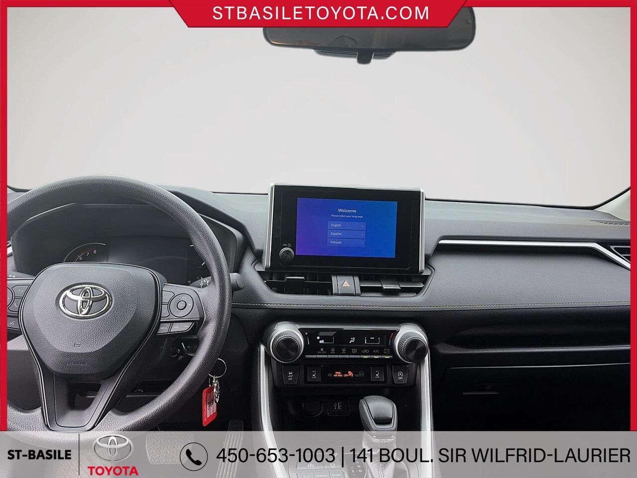 TOYOTA RAV4 2025 Gris Saint-Basile-le-Grand - photo #12