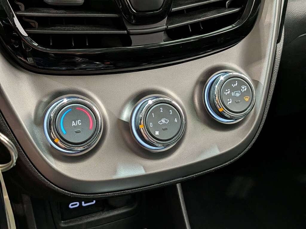 Chevrolet Spark 2022 Rouge Val-David - photo #22