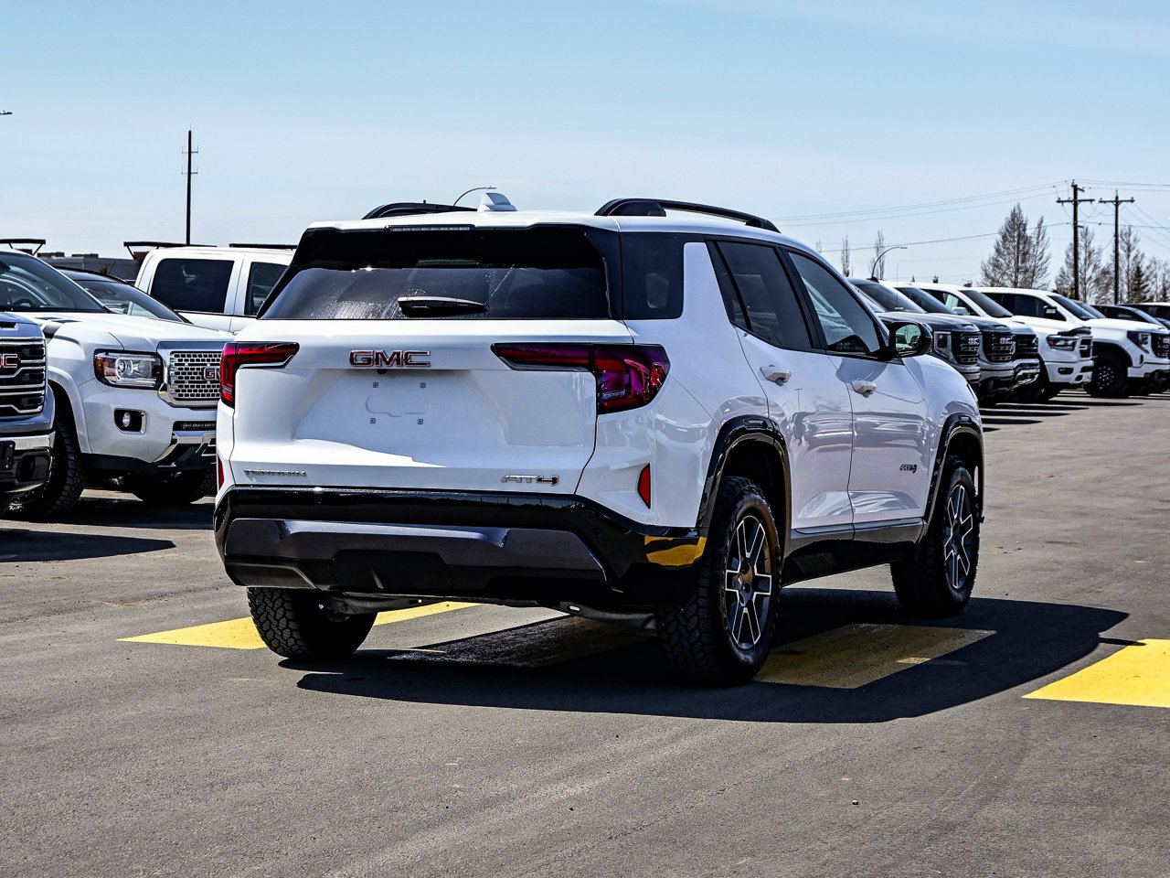 2026 GMC Terrain AWD 4dr AT4 White Sherwood Park - photo #12