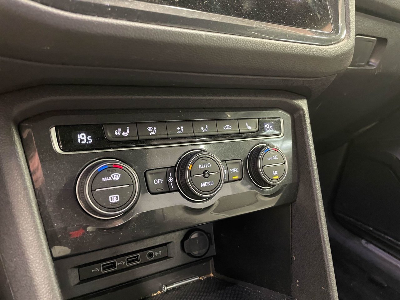Volkswagen Tiguan HIGHLINE 4MOTION *TOIT* NAV CUIR FENDER CARPLAY 2020 Gris Saint-Jérôme - photo #13