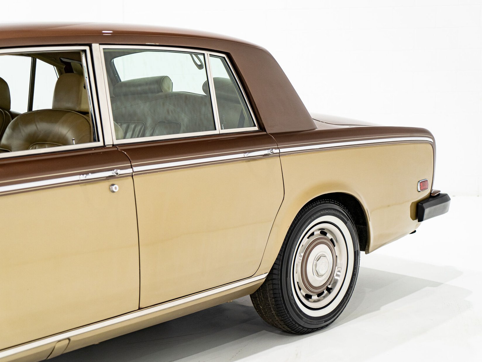 Rolls Royce Silver Shadow Project car **PRIX EN USD** 1974 Brun Montréal - photo #36