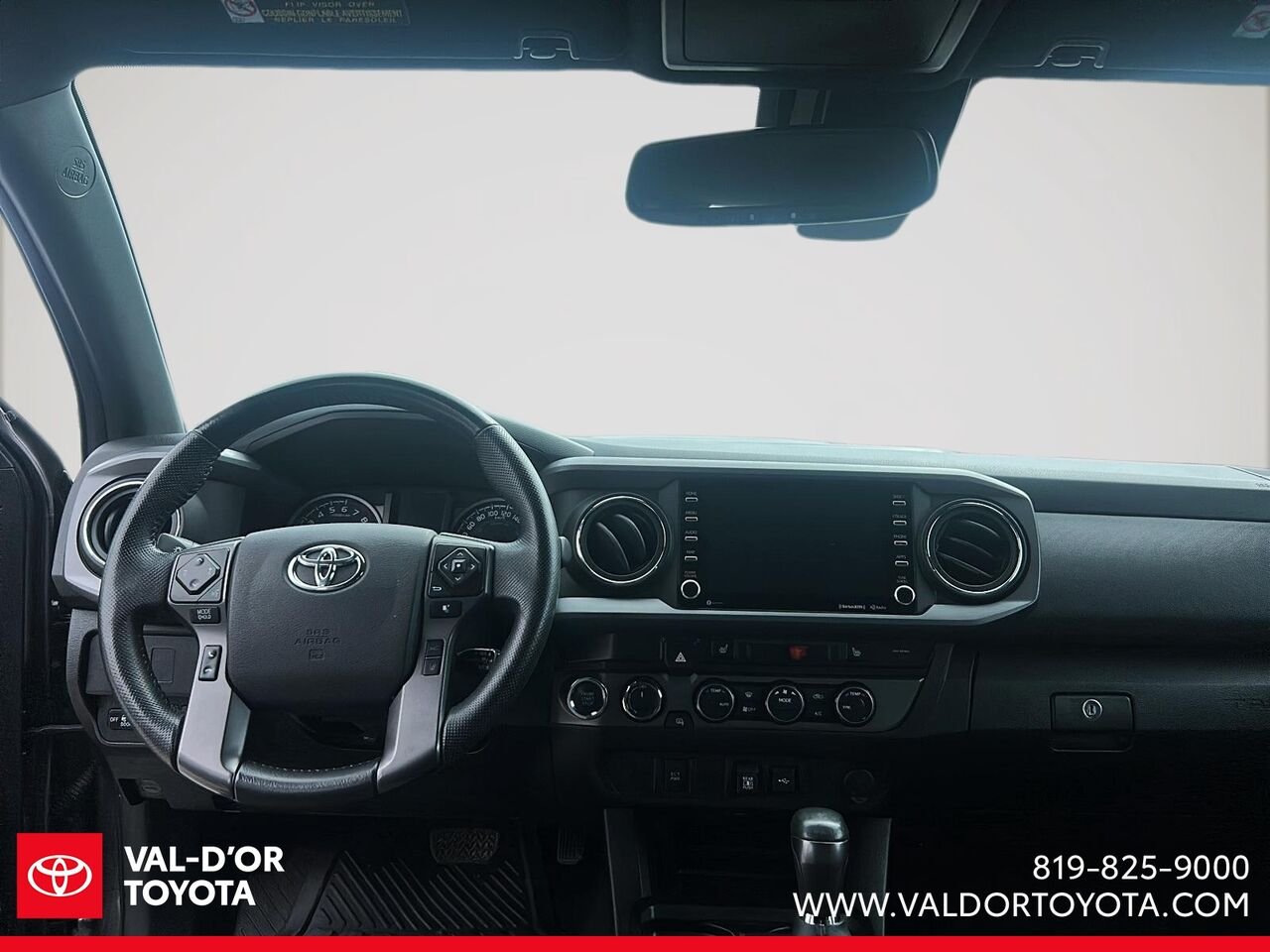 2021 Toyota Tacoma Grey Val-d'Or - photo #9
