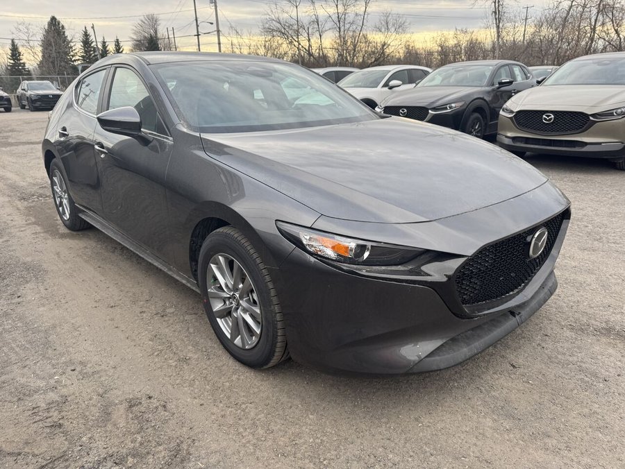 Mazda Mazda3 Sport GX TA BA 2026 Gris mécanique métallisé
