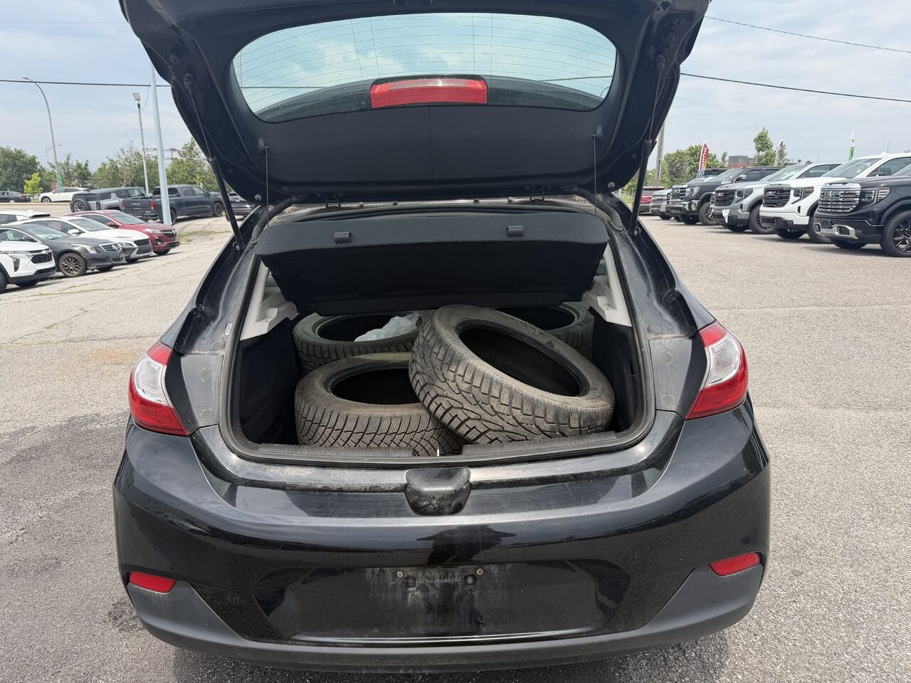 CHEVROLET CRUZE LT LT 1.4L à hayon 4 portes avec 1SD 2017 Noir Gatineau - photo #9