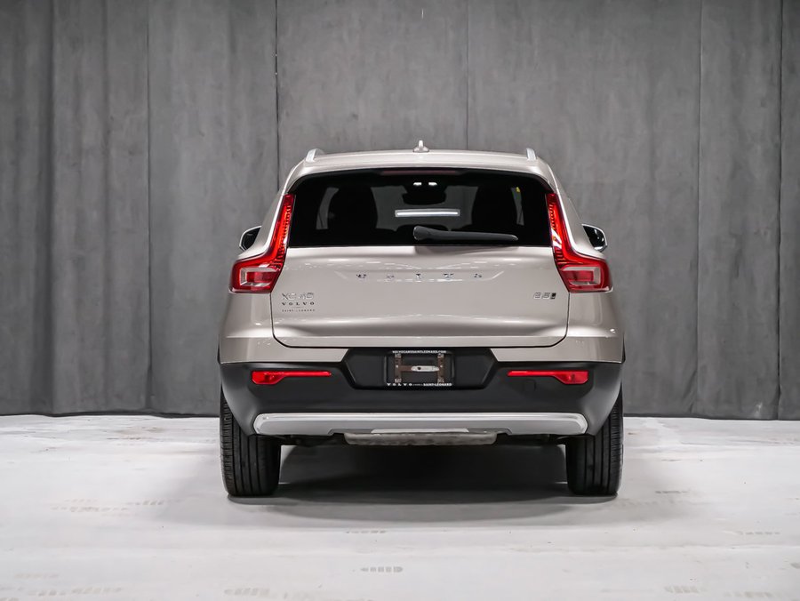 Volvo XC40 B5 PLUS BRIGHT CLIMATE 2023 Mauve