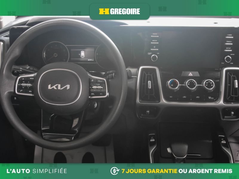 Kia Sorento 821209 | LX+ AWD AUTO A/C CAM RECUL BLUETOOTH 2022 Gris Laval - photo #13