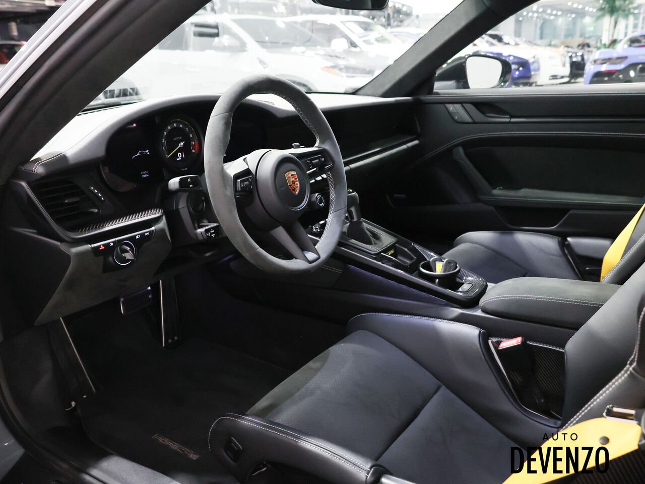 2024 Porsche 911 Grey Saint-Eustache - photo #10