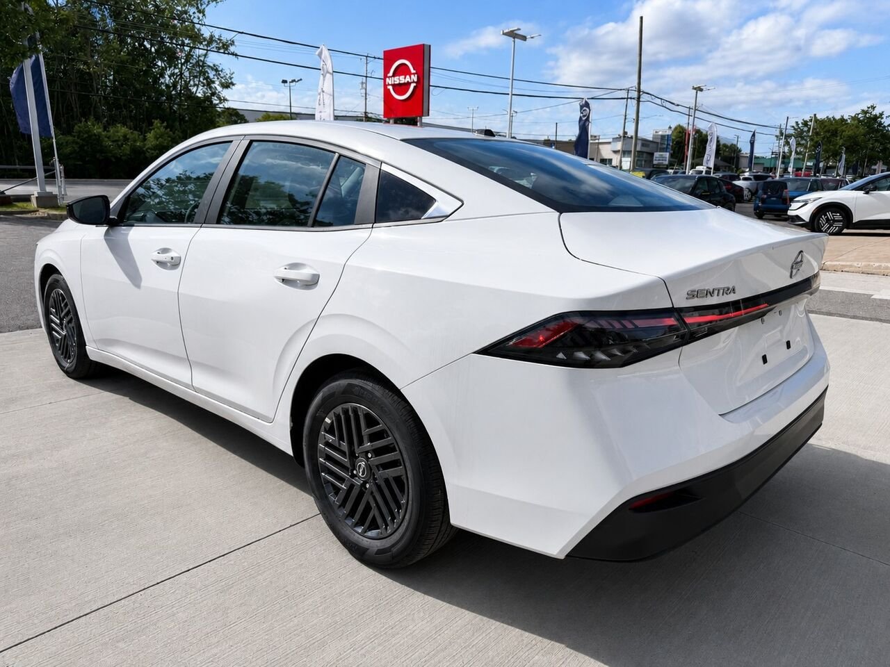 2026 NISSAN Sentra SENTRA SV Fresh Powder Châteauguay - photo #2