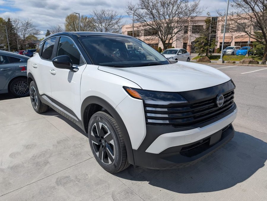 2026 NISSAN Kicks 2026 Aspen White TriCoat/Super Black