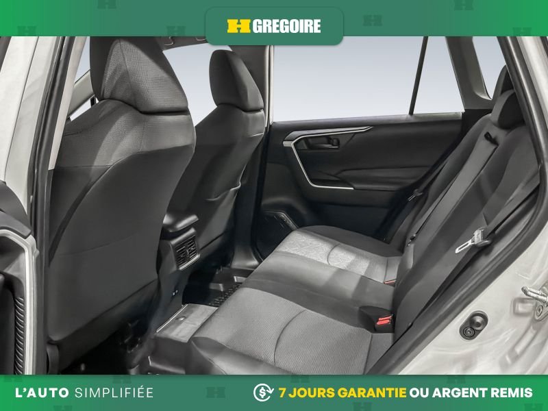 2024 Toyota Rav 4 White Laval - photo #31
