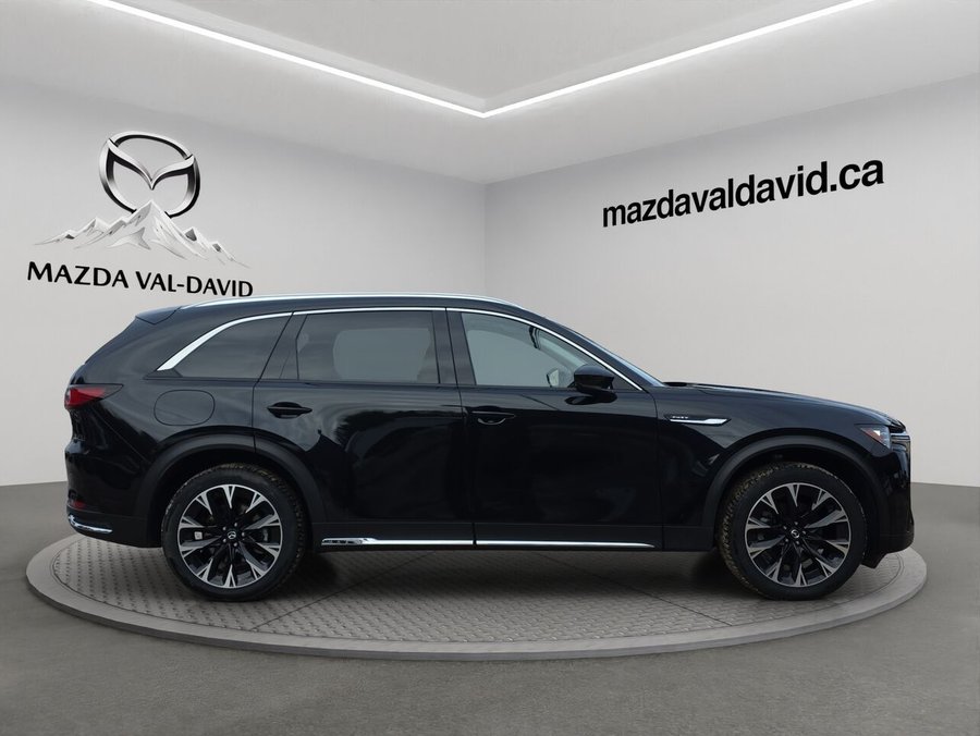 2025 Mazda CX-90 PHEV GT, PHEV Tout équipé, Toit pano, cuir, sièges ventilé Jet Black Mica
