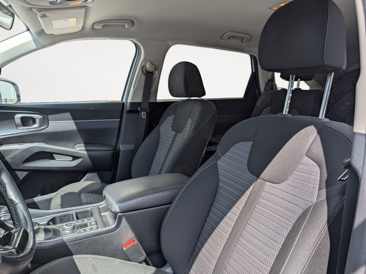Kia Sorento X-Line/SIÈGES CHAUFFANTS/VOLANT CHAUFFANT/AC/CAMÉRA DE RECUL 2021 Blanc Sherbrooke - photo #6