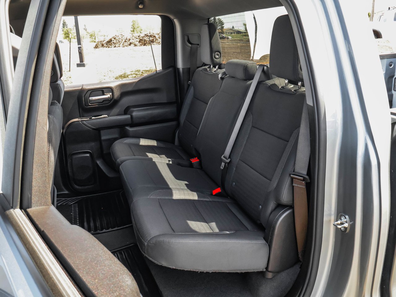 2024 Chevrolet Silverado 1500 4WD Crew Cab 147 Custom Grey Sherwood Park - photo #15