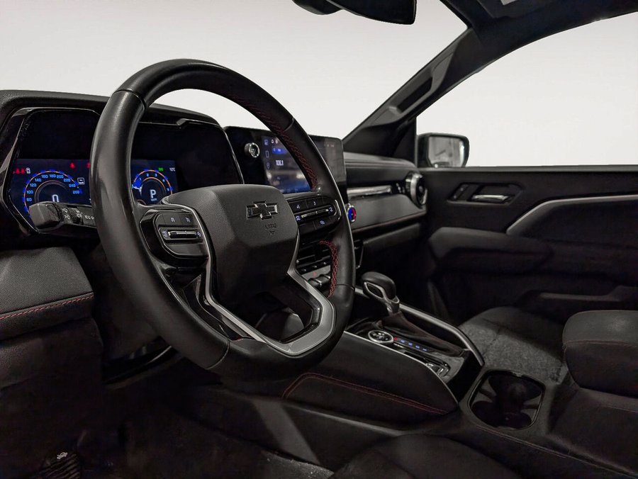 Chevrolet Colorado 4WD Crew Cab Z71 Roues 20 Pouces 2024 Beige