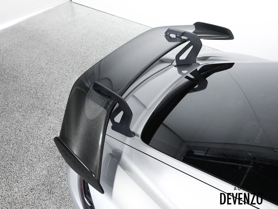 Porsche 718 Cayman GT4 RS Weissach Package 2025 2025 Gris