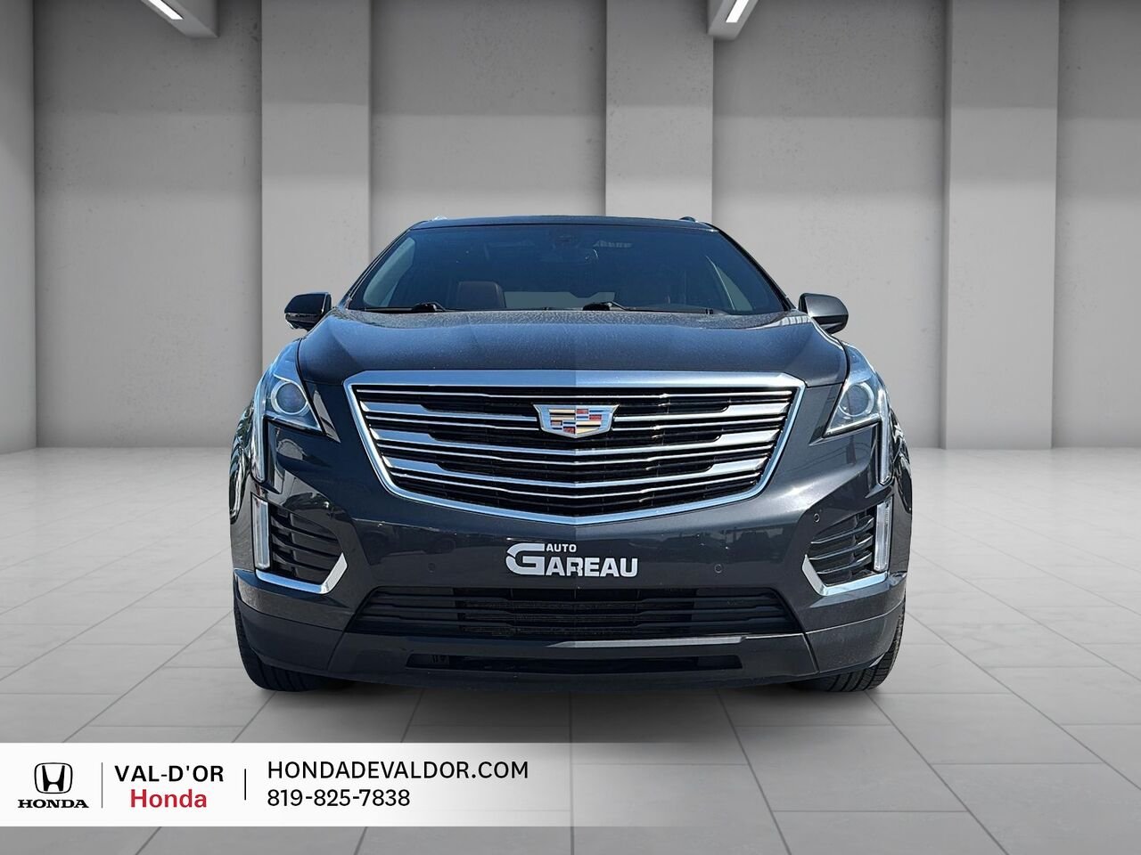2019 Cadillac XT5 AWD LUXURY 3.6 V6 Grey Val-d'Or - photo #1