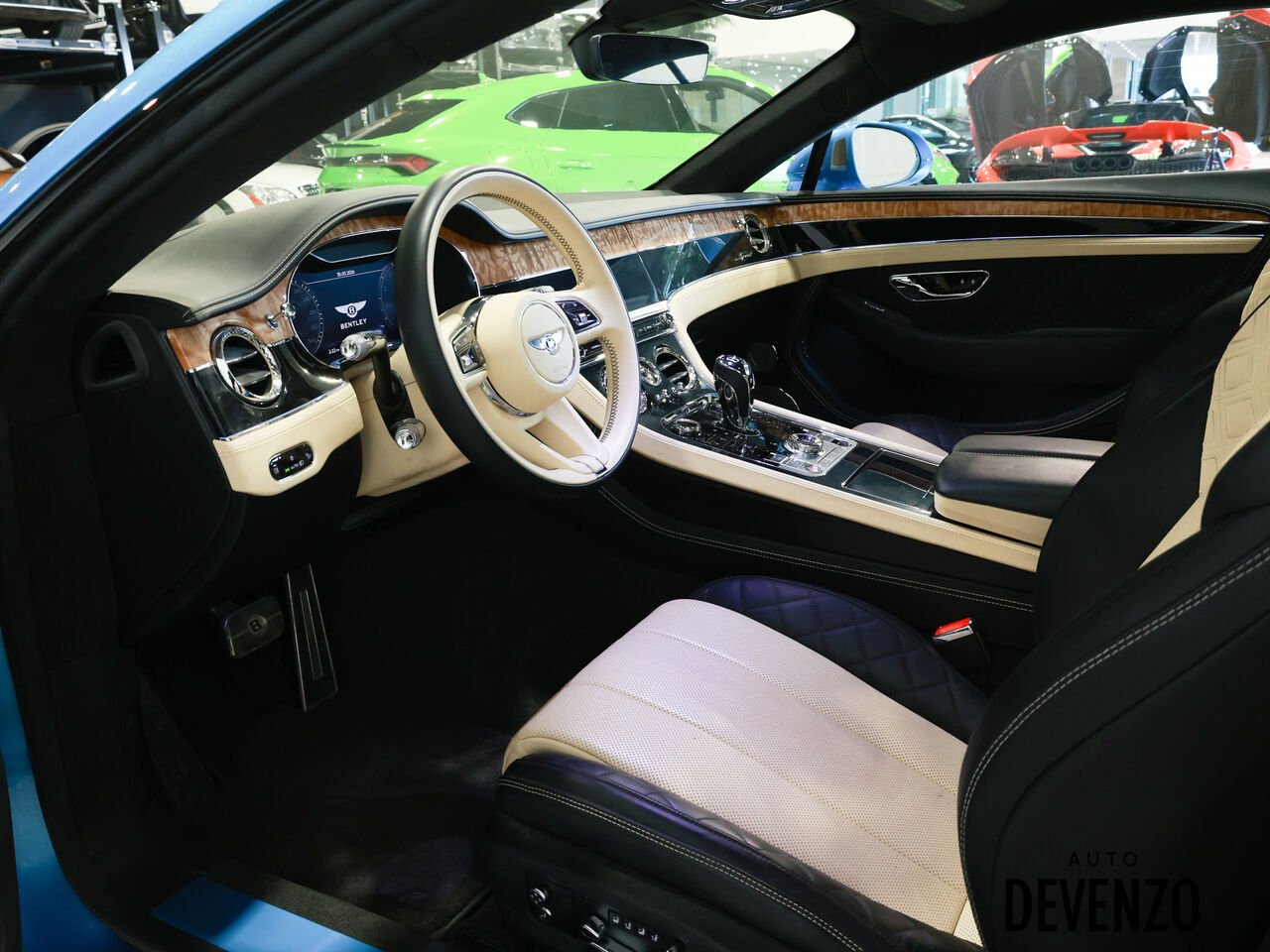 Bentley Continental 2023 Bleu Saint-Eustache - photo #11