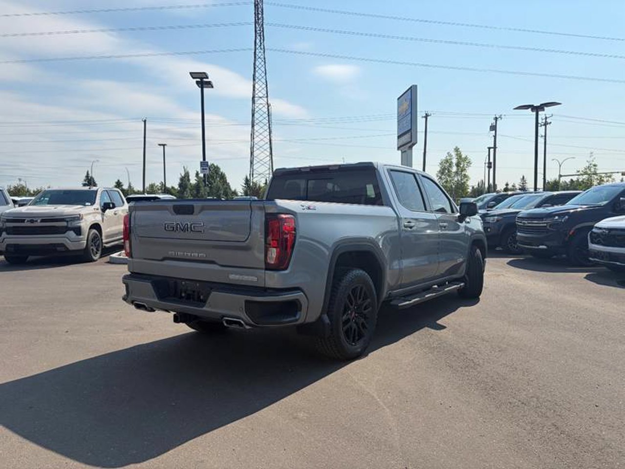 2024 GMC Sierra 1500 4WD Crew Cab 147 Elevation Grey Sherwood Park - photo #4