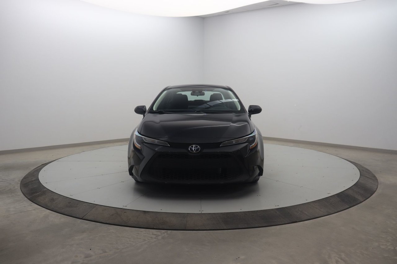 Toyota Corolla NIV 5YFBPRBE3LP138711 2020 Noir Baie-Comeau - photo #1
