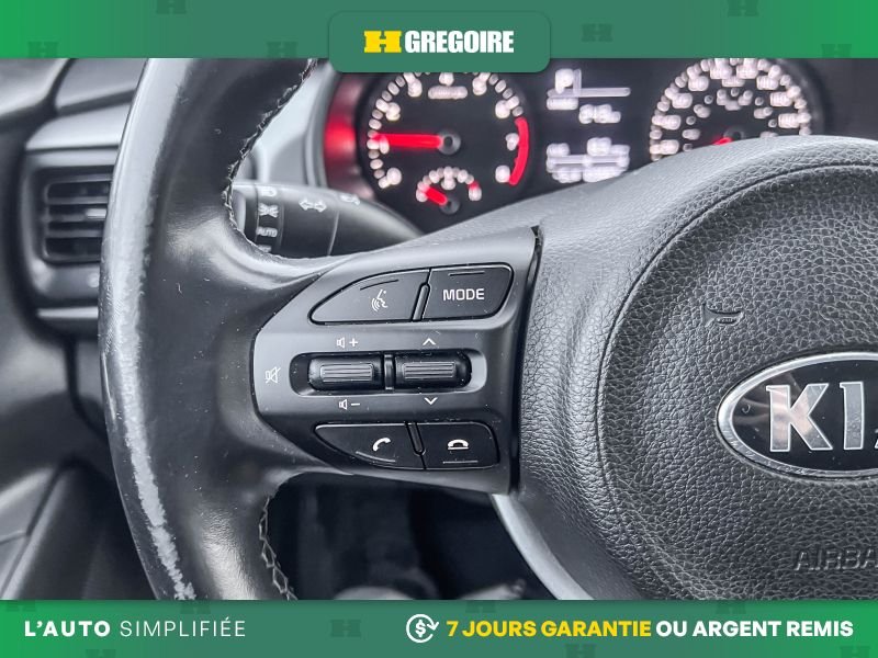 2021 Kia Rio 5 Grey Blainville - photo #18