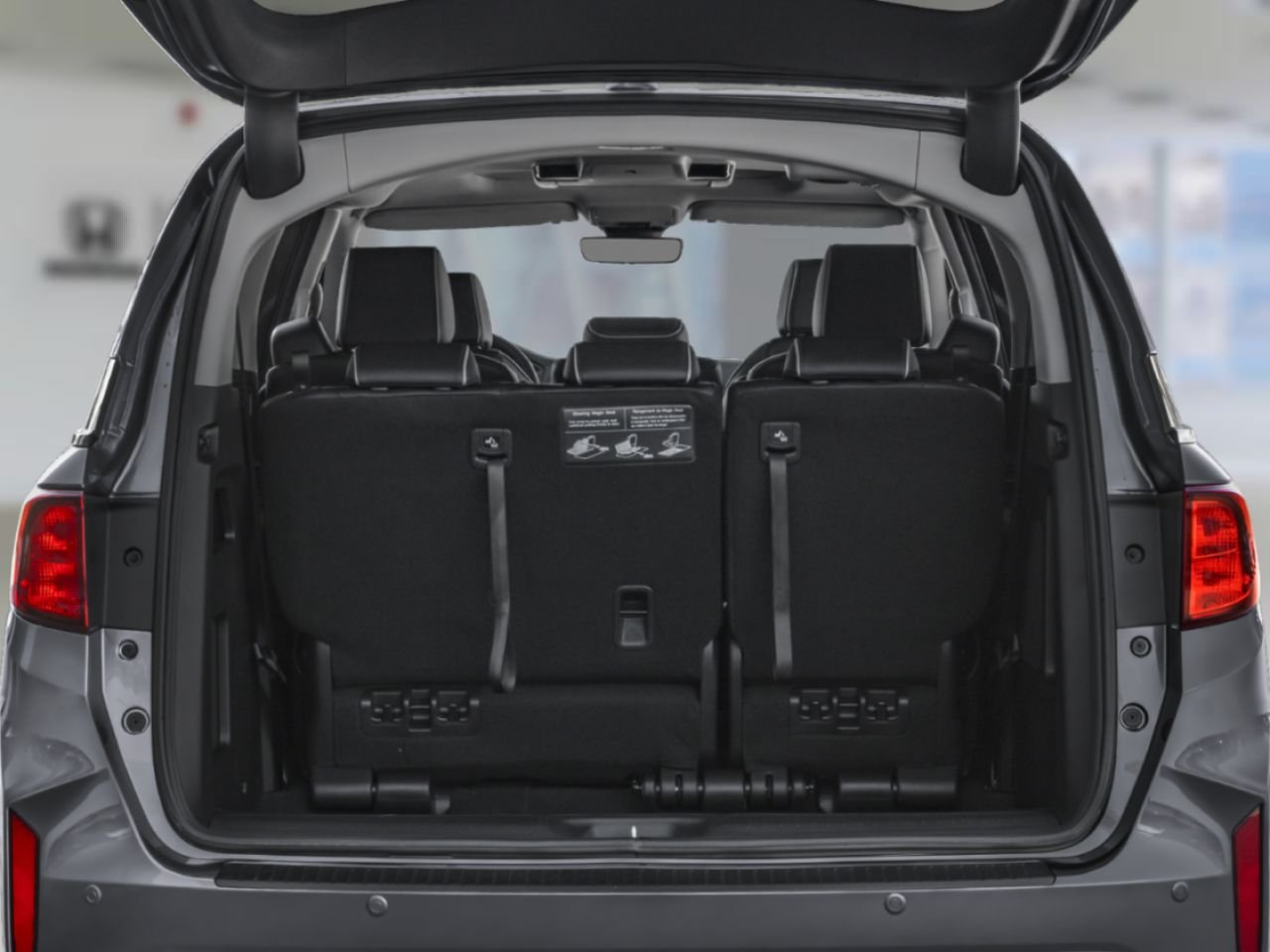 2026 Honda Odyssey Touring BA White Gatineau - photo #6