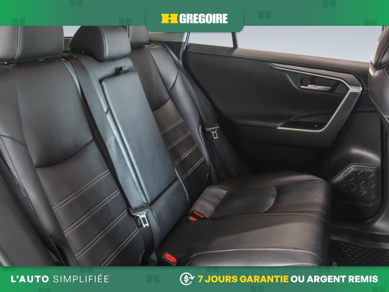 2021 Toyota Rav 4 Grey Laval - photo #27
