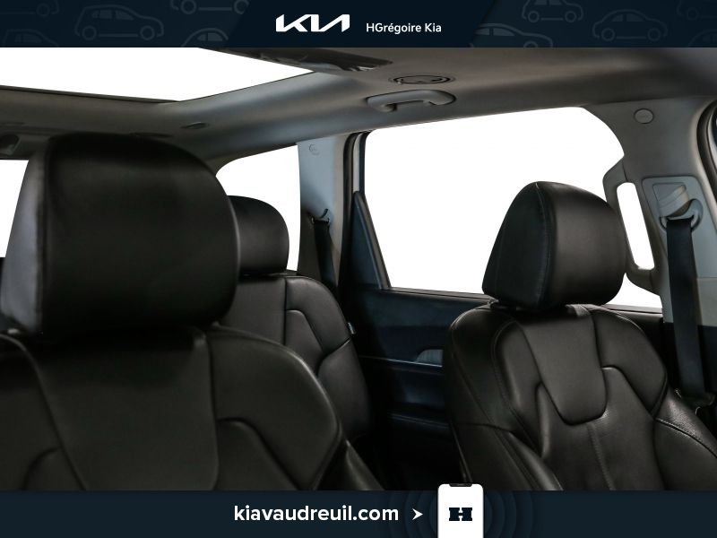 Kia Telluride KH7926 | SX*** CUIR/ GPS/ BANC CHAFFANT/ VITRE TEINTER*** 2023 Blanc Laval - photo #32