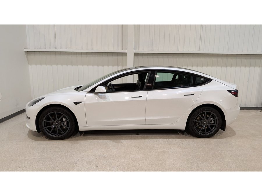 Tesla Model 3 2022 2022 Blanc