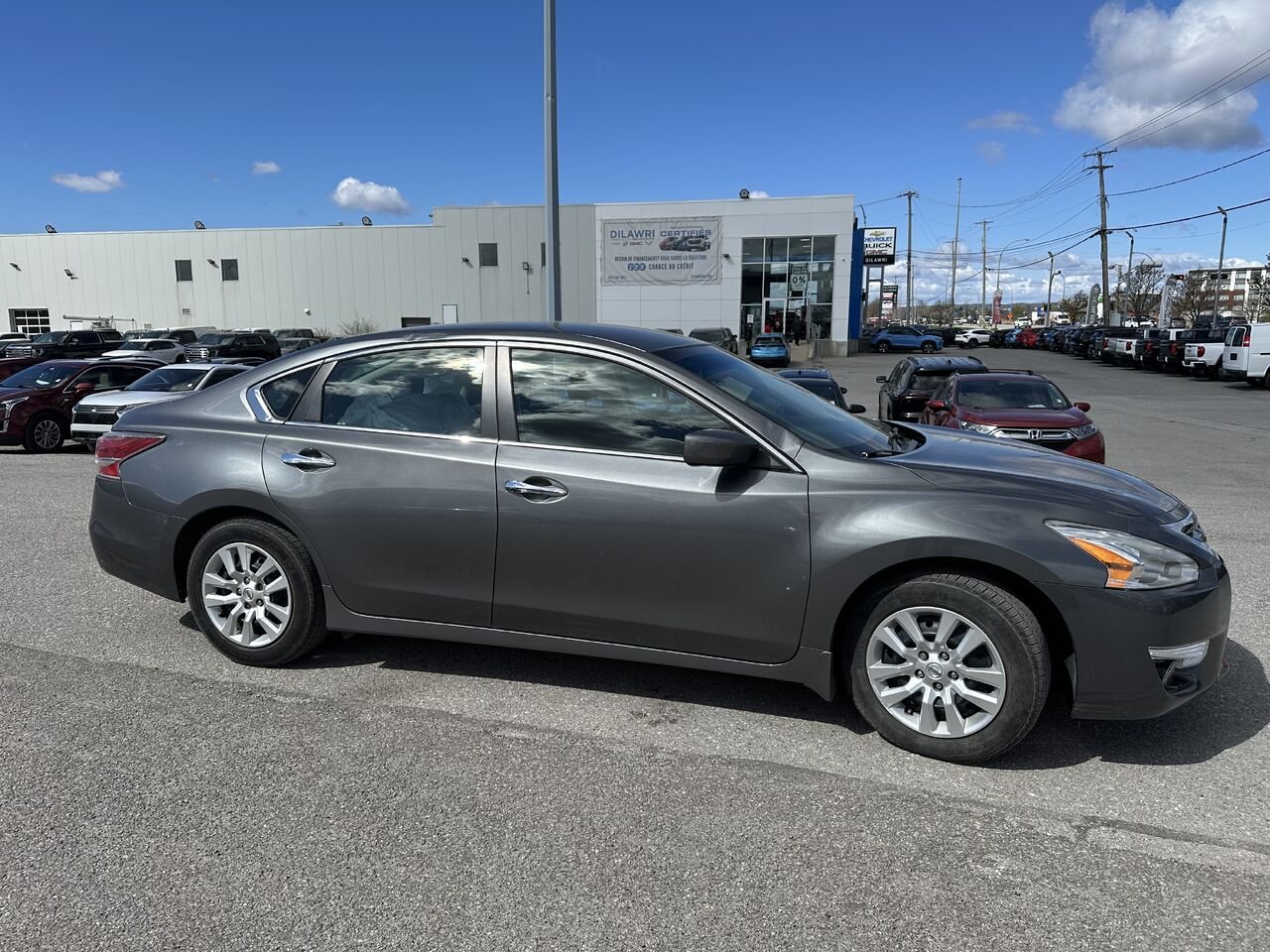 NISSAN ALTIMA 2.5/S/SV/SL Berline 4 portes, 4 cyl. en ligne, CVT 2,5 2015 Gatineau - photo #15