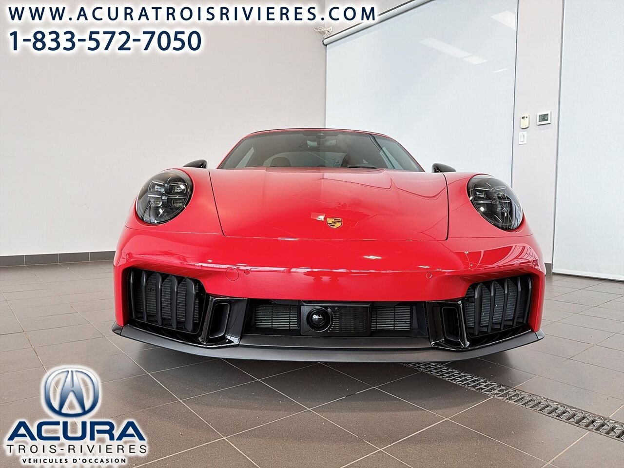 2026 Porsche 911 TARGA 4 GTS T-HYBRID Red Trois-Rivières - photo #5