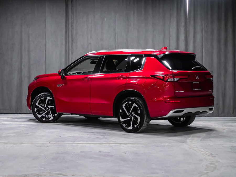 Mitsubishi Outlander PHEV GT SIÈGES EN CUIR SYSTÈME DE SON BOSE PREMIUM 2024 Rouge