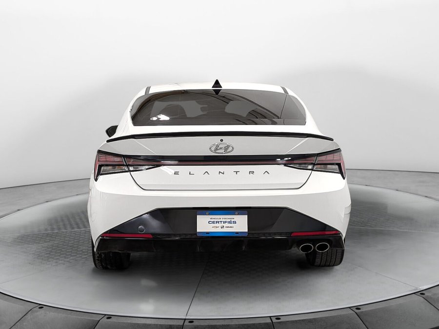 Hyundai ELANTRA Sedan N Line 1.6L Turbo Système de Son Bose 2021 Blanc