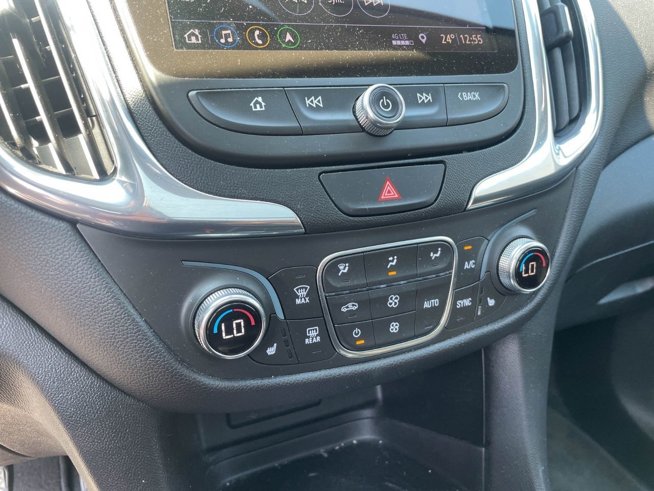 2020 Chevrolet Equinox LT 2.0T TRUE NORTH AWD *TOIT* NAV SIÈGES CHAUFF Mosaik Black Saint-Jérôme - photo #13