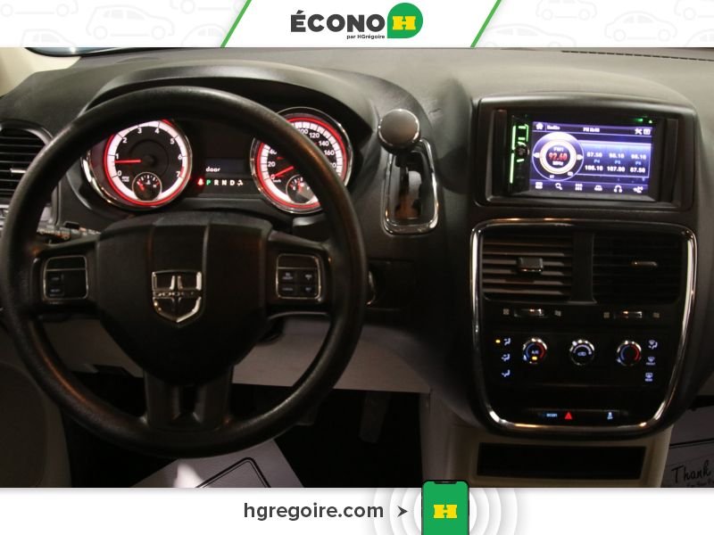 2017 Dodge GR Caravan White Laval - photo #12