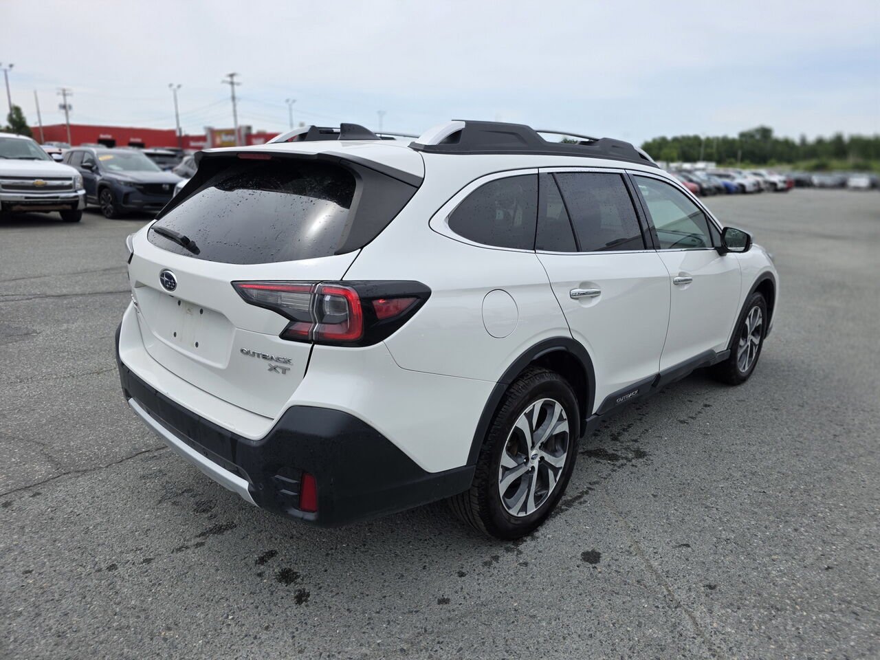 2022 Subaru Outback Premier XT White Rouyn-Noranda - photo #26