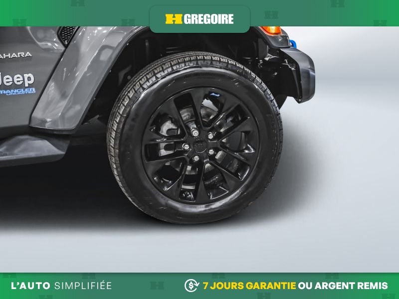 2022 Jeep Wrangler Grey Saint-Eustache - photo #11