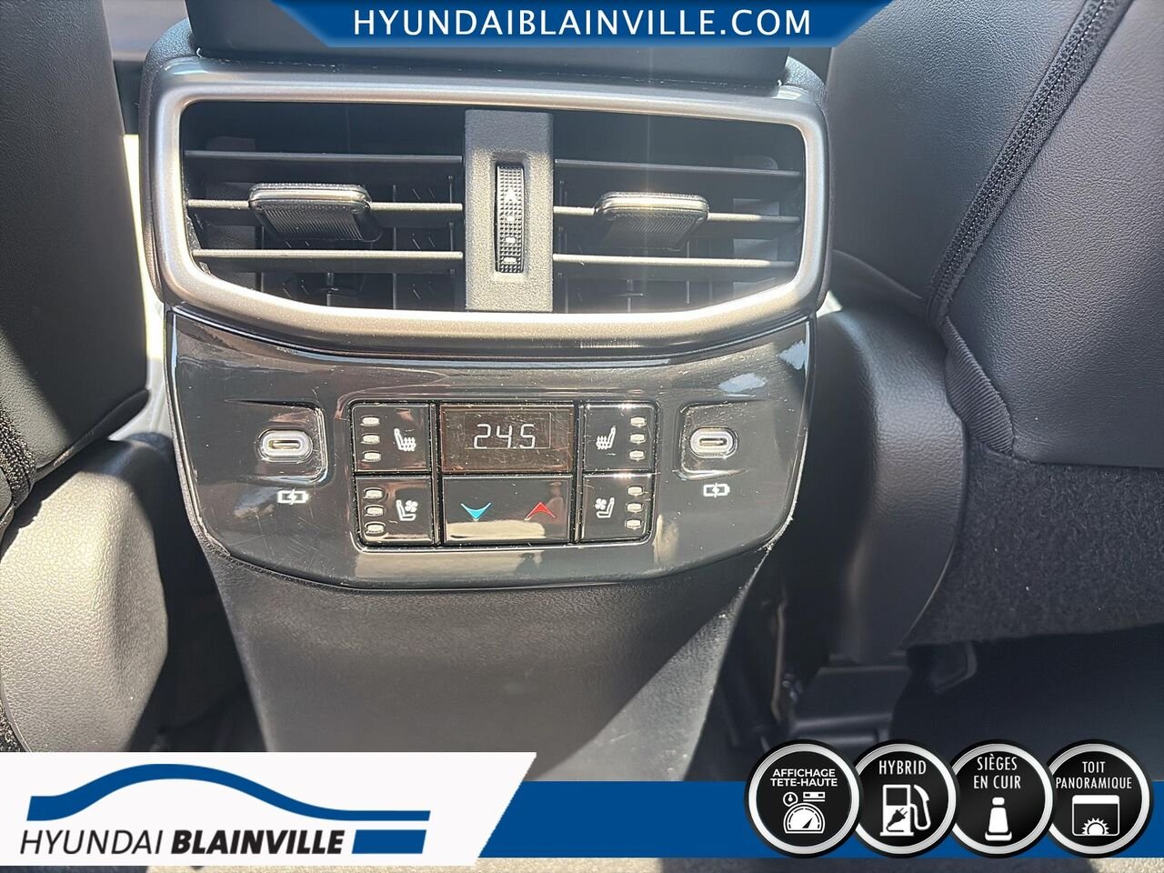 Lexus RX 2023 Blanc Blainville - photo #12