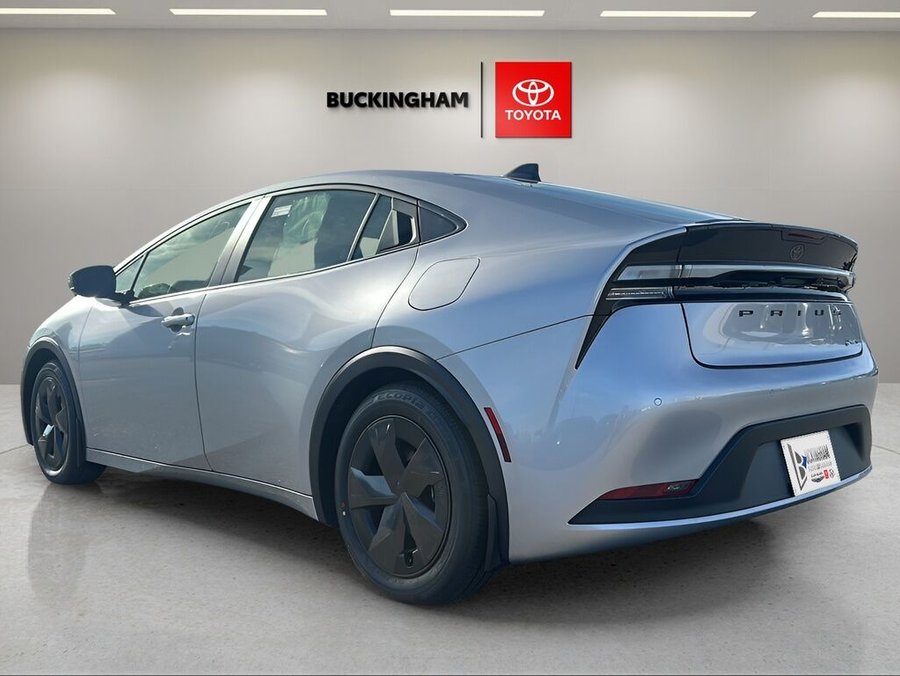 2026 TOYOTA Prius Plug-In Hybrid 2026 Wind Chill Pearl
