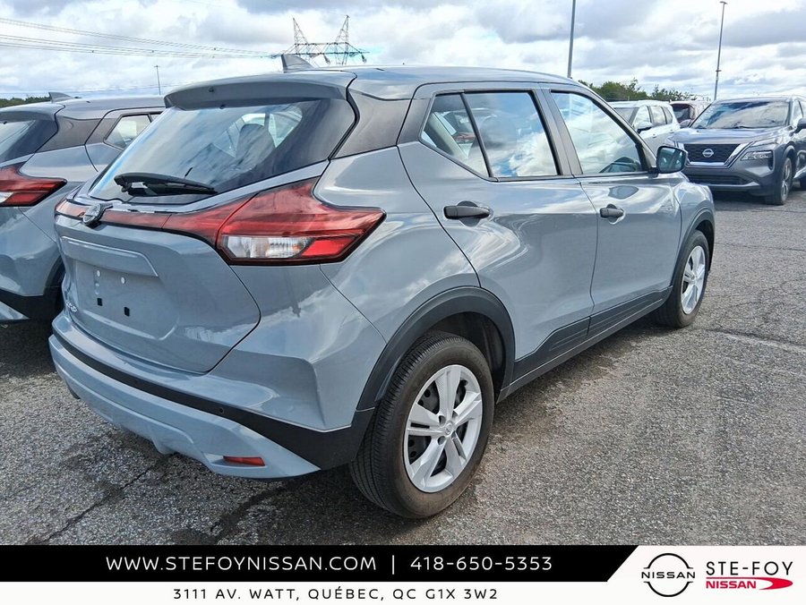 Nissan Kicks S K6215A 2021 Gris