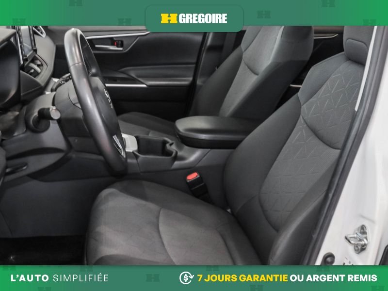 2022 Toyota Rav 4 White Laval - photo #22